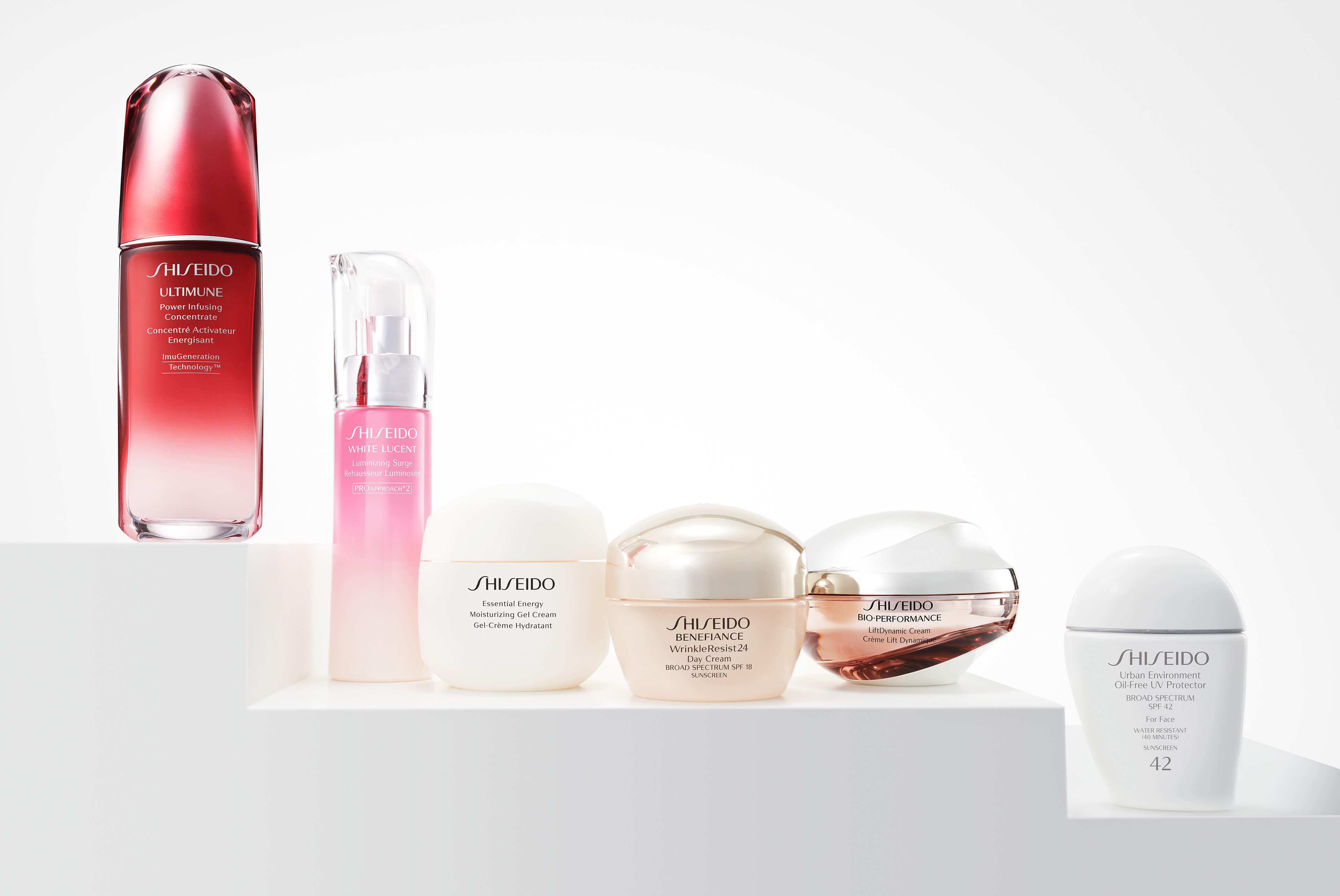 Shiseido de. Спарклы шисейдо 02. Shiseido Beauty Blossom набор. Шисейдо премиальная линейка. Шисейдо косметика Панда.