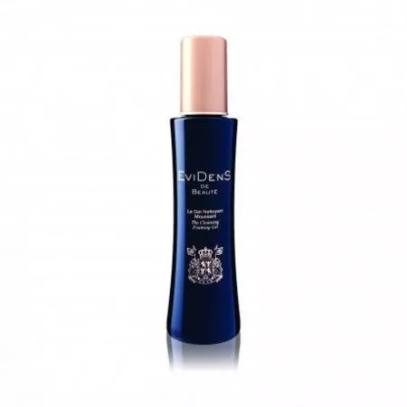 the-cleansing-foaming-gel